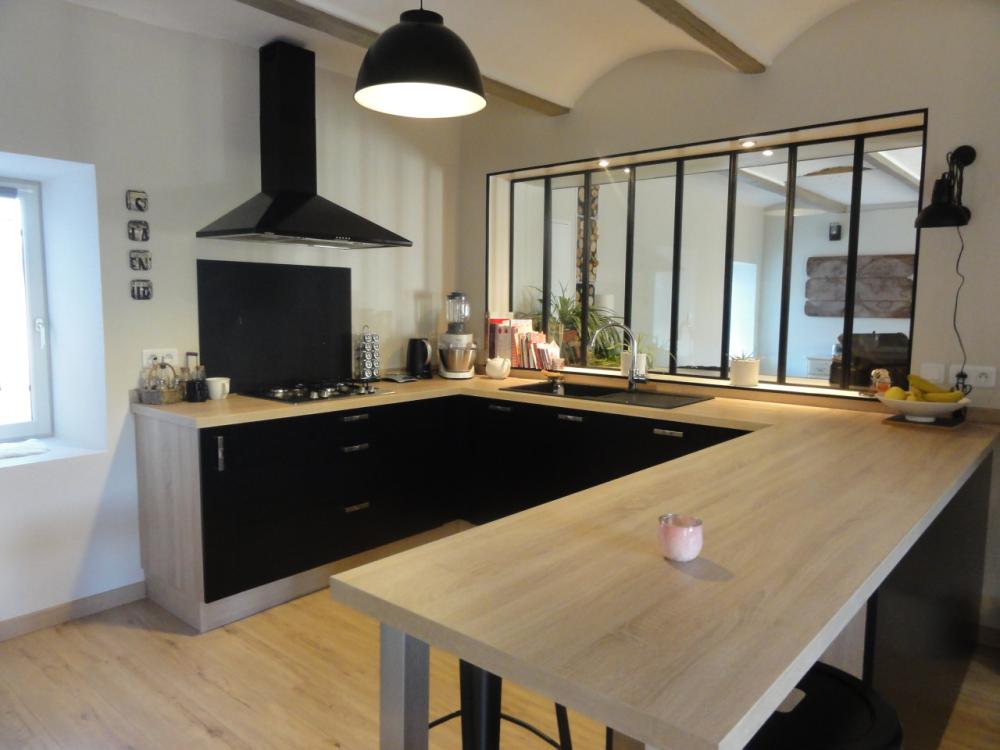 Quels matériaux privilégier pour une verrière sur mesure durable ?